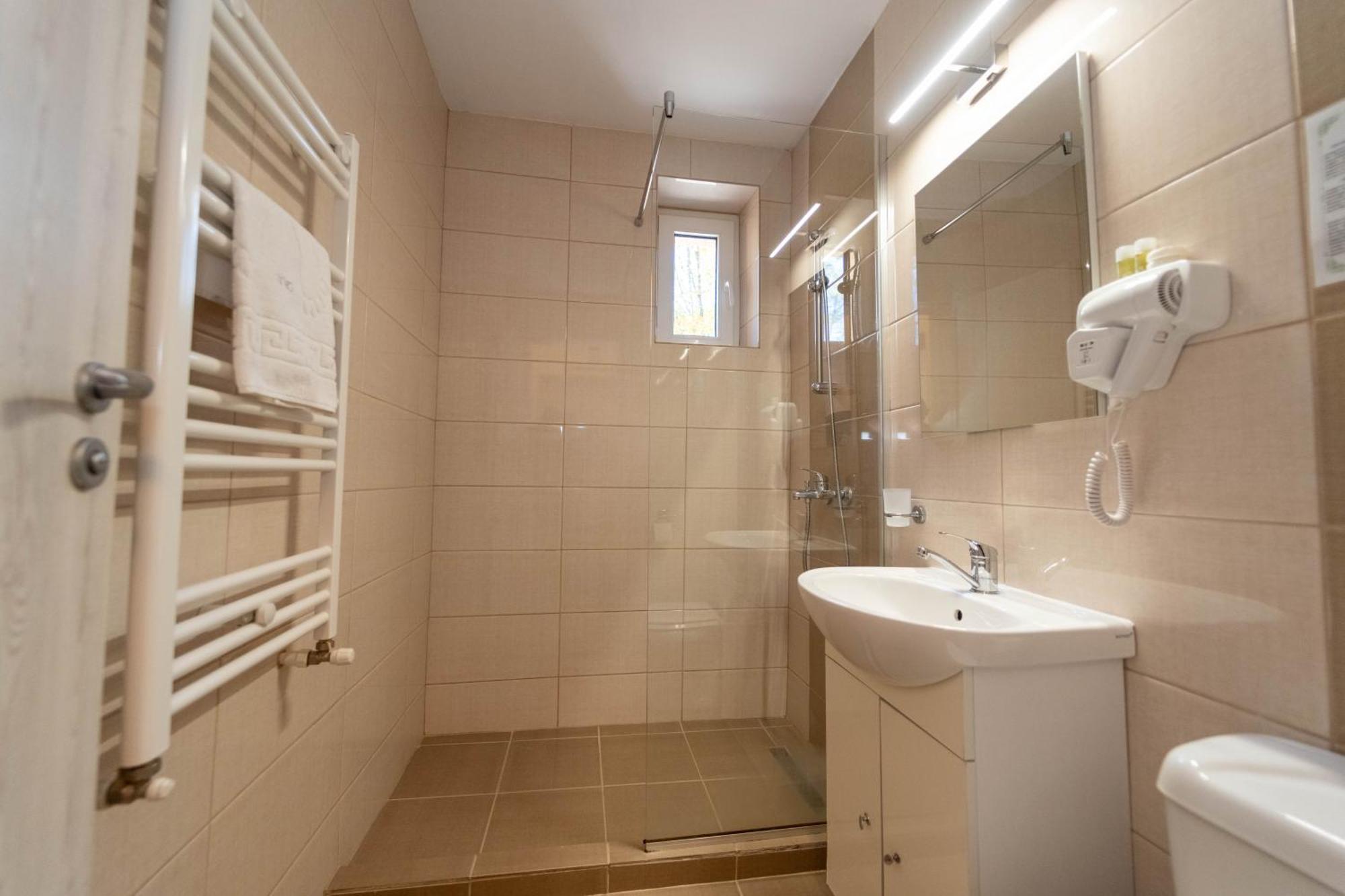 Hotel Cirus Predeal Exteriör bild