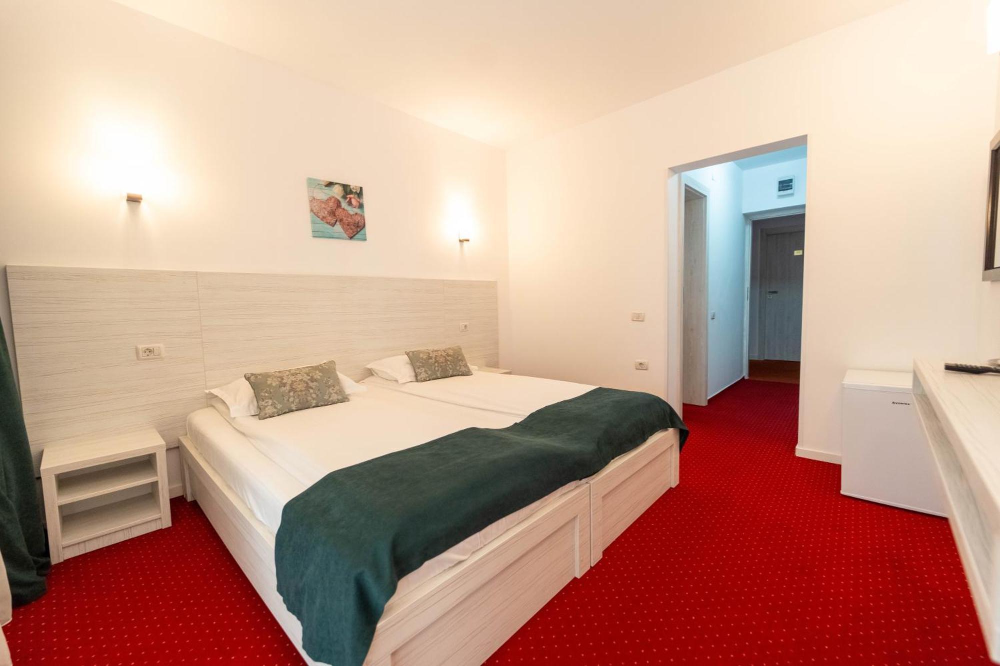 Hotel Cirus Predeal Exteriör bild
